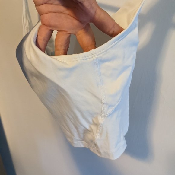 White crop tank top bralette - Picture 3 of 5